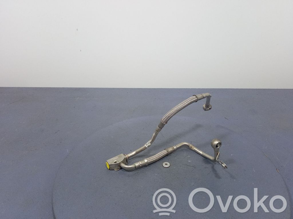 BMW 7 F01 F02 F03 F04 Tubo flessibile del liquido di raffreddamento del motore 