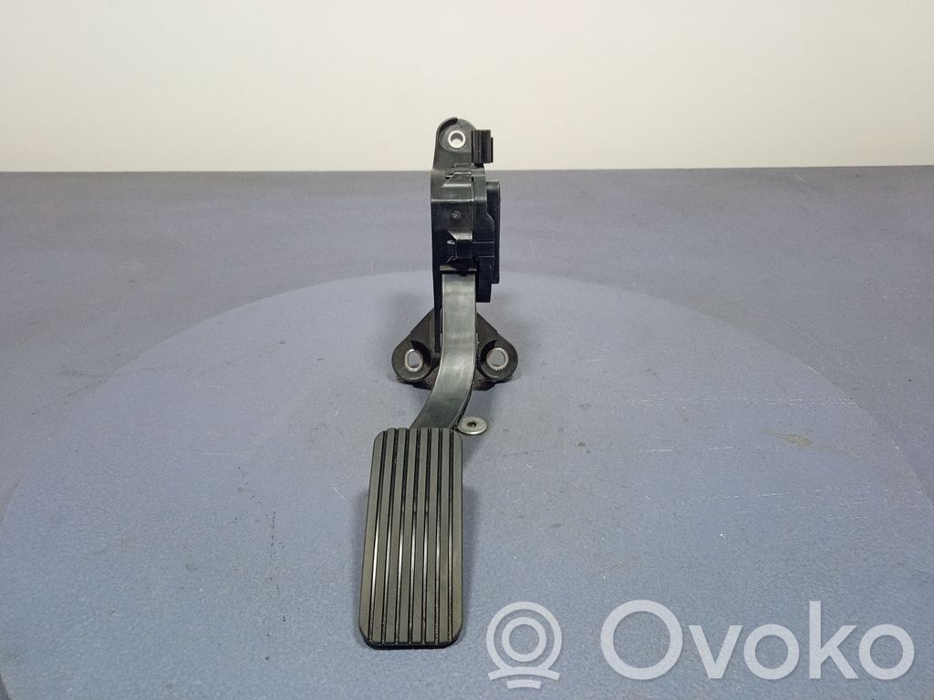 Hyundai i30 Accelerator throttle pedal 