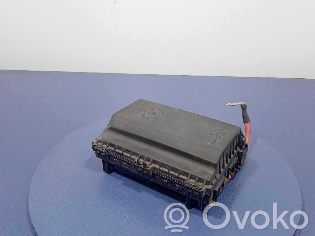 Opel Zafira C Fuse box set 