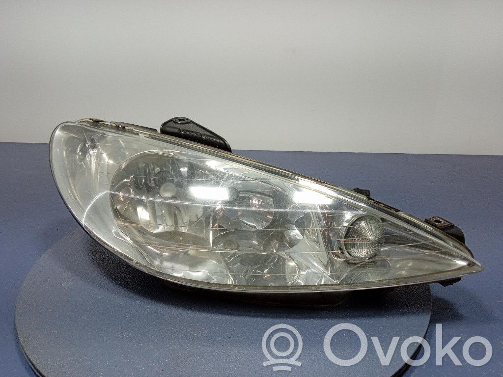 Peugeot 206 CC Phare frontale