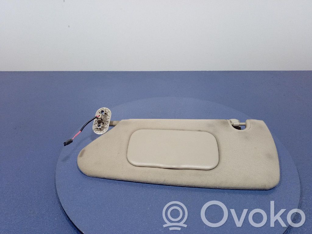Sun visor