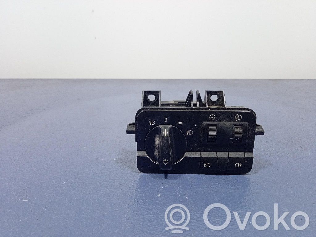 BMW X3 E83 Light switch 