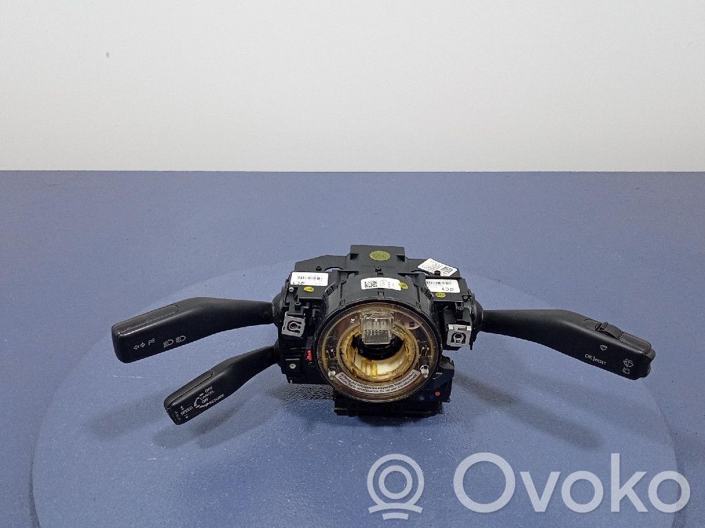 Audi A3 S3 8P Otros interruptores/perillas/selectores 