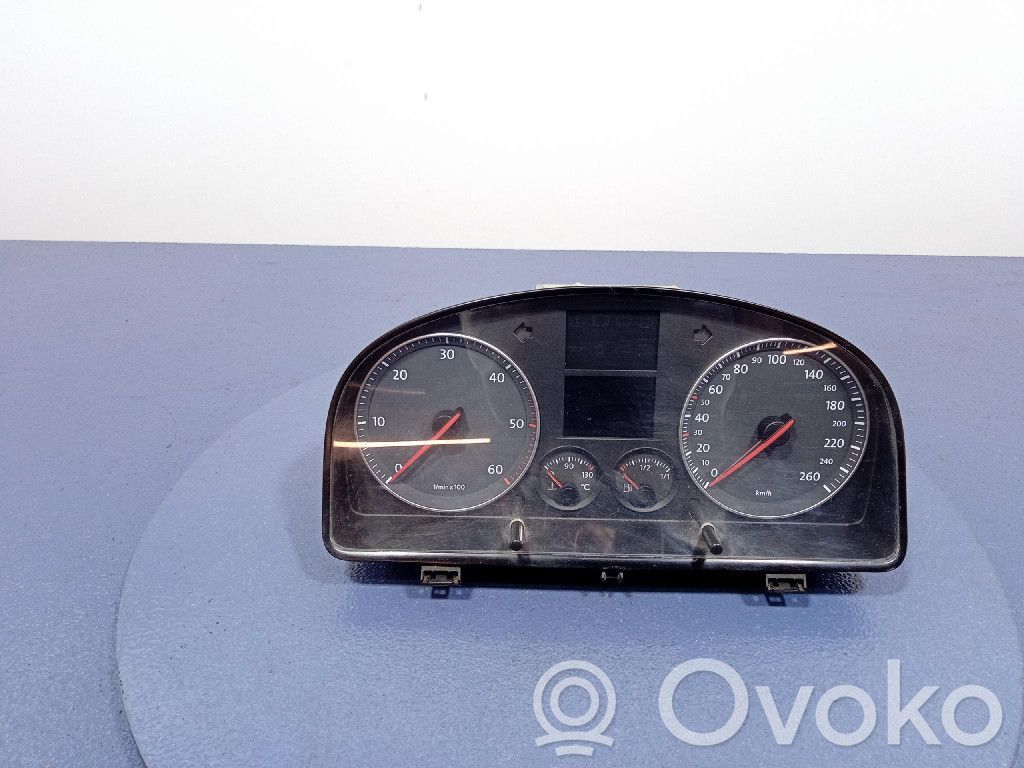 Volkswagen Caddy Vitezometru (grup de instrumente) 