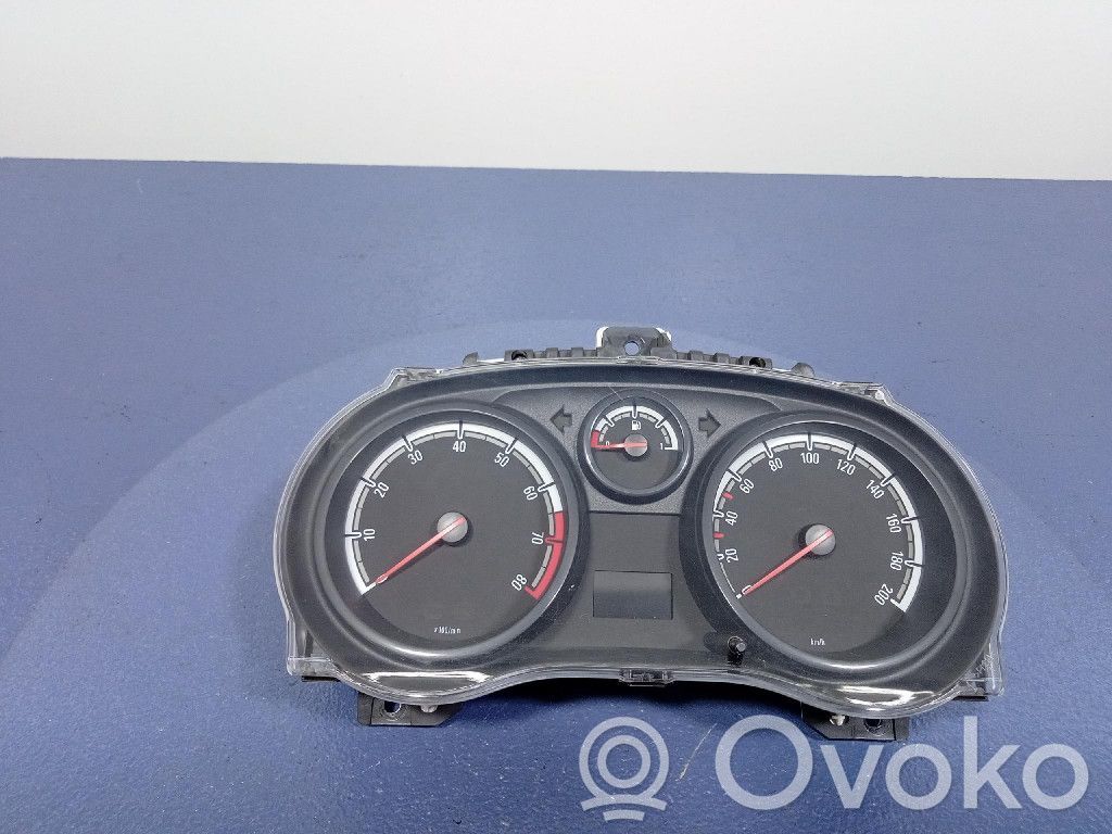 Opel Corsa D Speedometer (instrument cluster) 