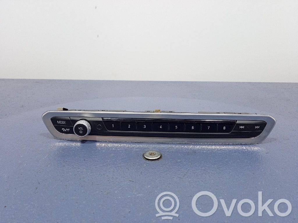 BMW X6 M Head unit multimedia control 