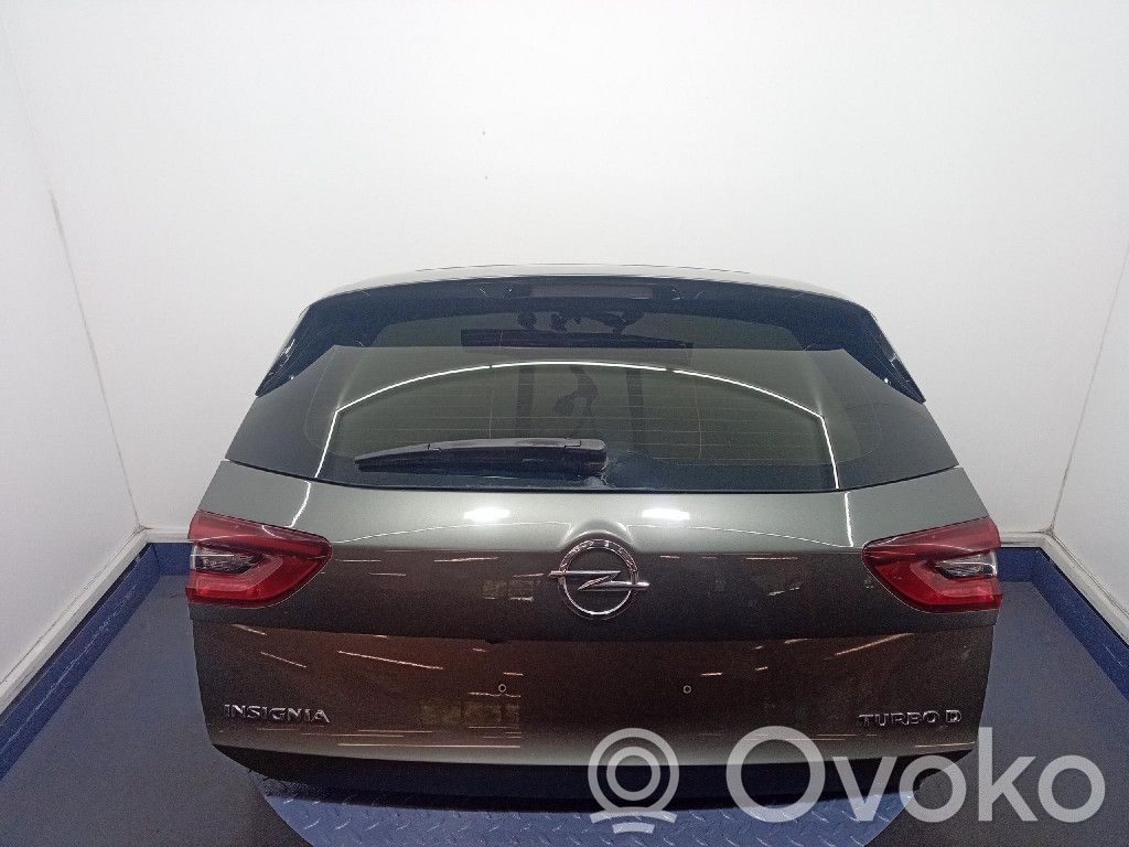 Opel Insignia B Takaluukun/tavaratilan kansi 