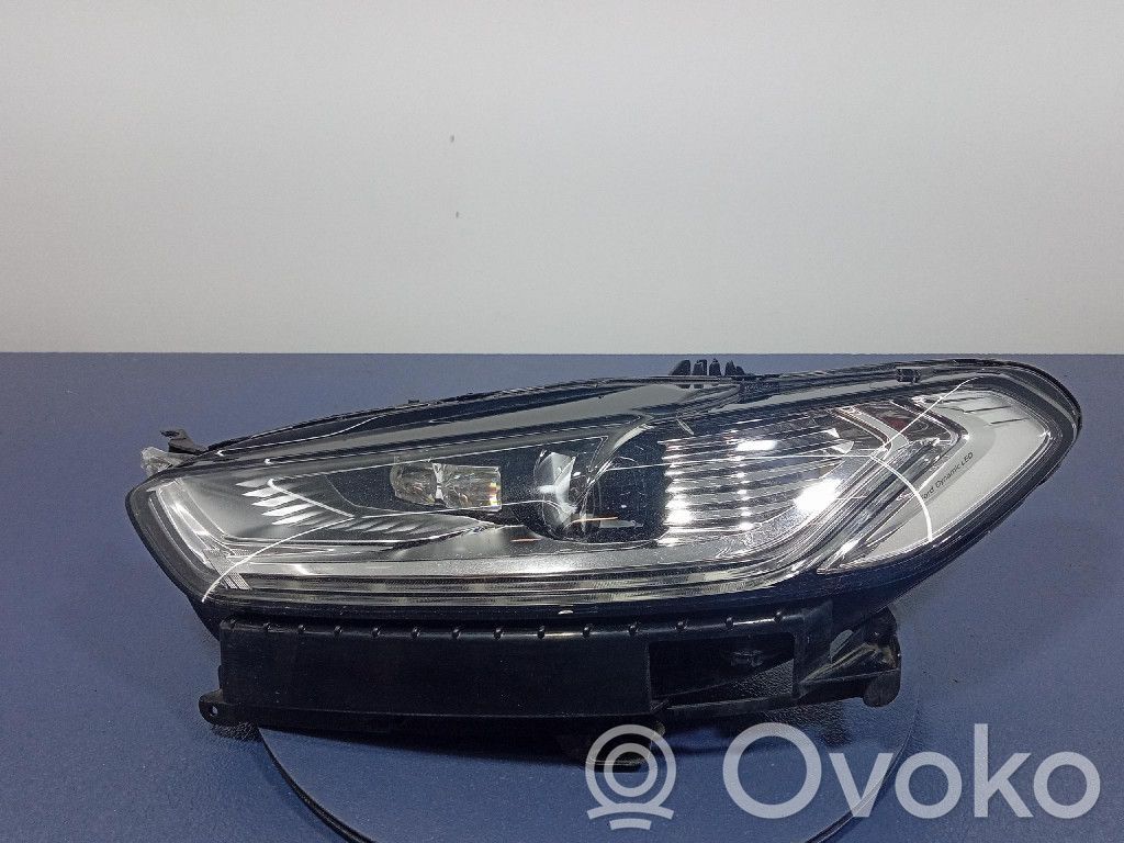 Ford Mondeo MK I Scheinwerfer 