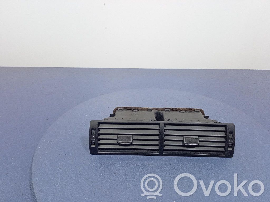 Audi A4 S4 B5 8D Grilă ventilație/ramă laterală bord 