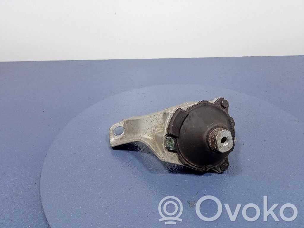 Válvula de vacío del soporte de motor