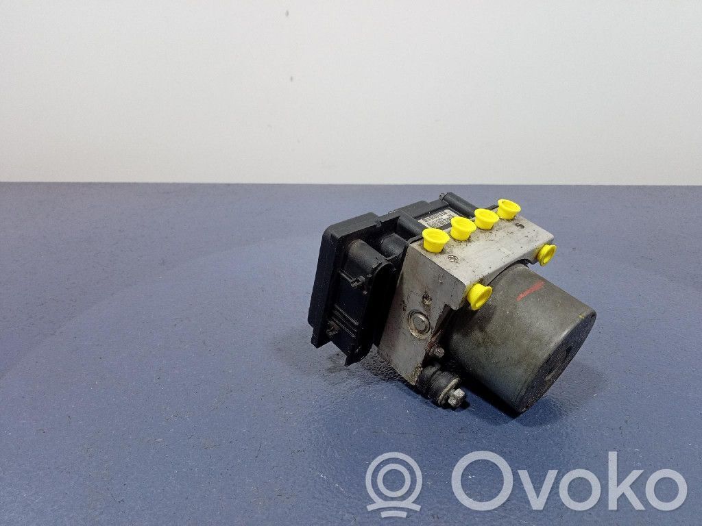 Subaru Legacy ABS-pumppu 