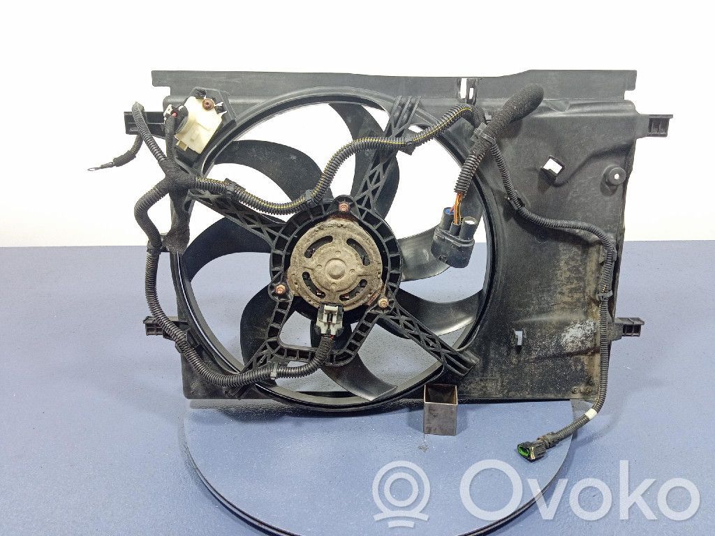 Opel Corsa D Elektrinis radiatorių ventiliatorius 