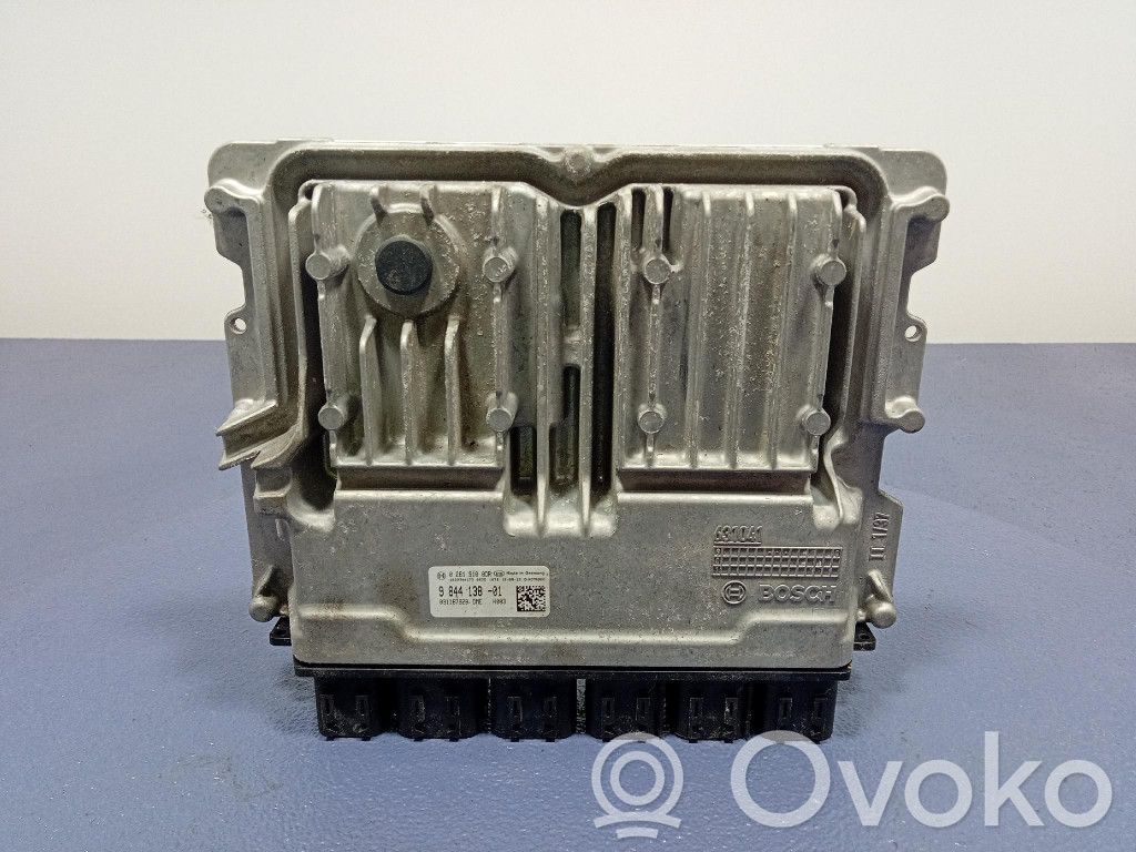 BMW M3 F80 Engine control unit/module ECU 
