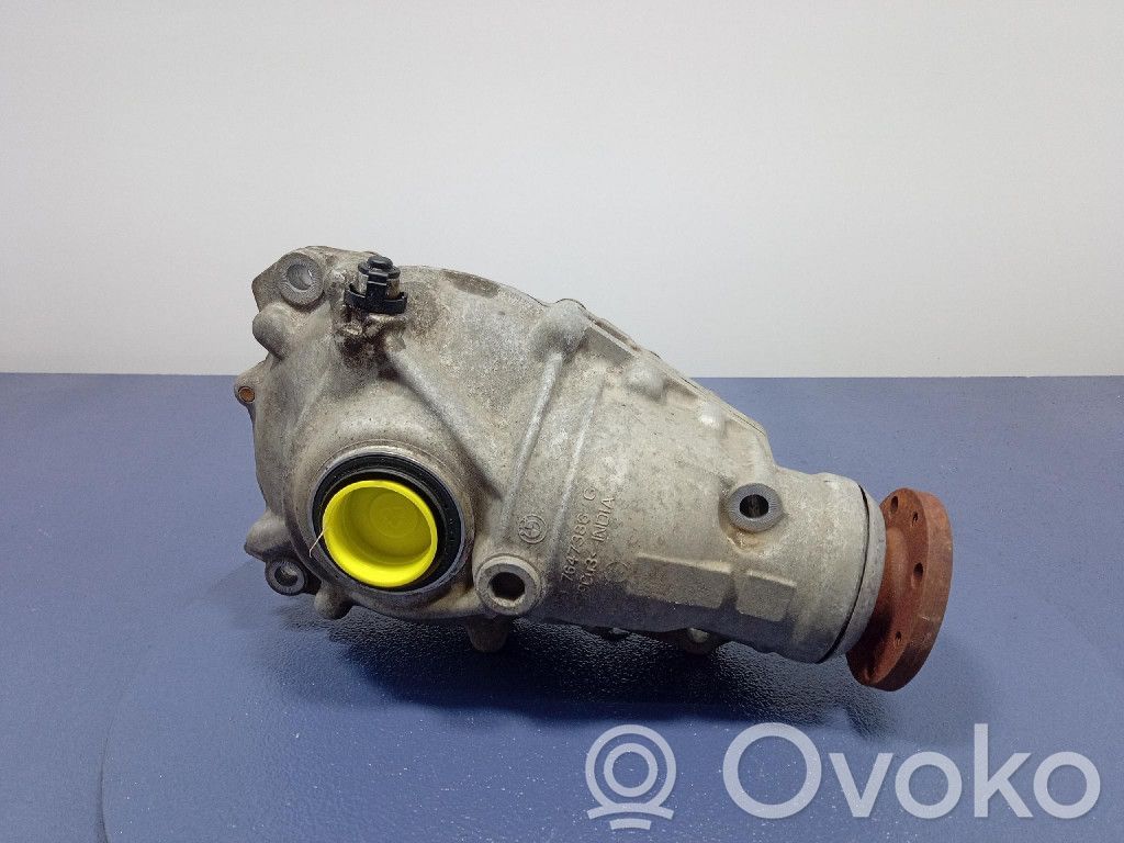 Mechanizm różnicowy przedni / Dyferencjał   7647387,7647387