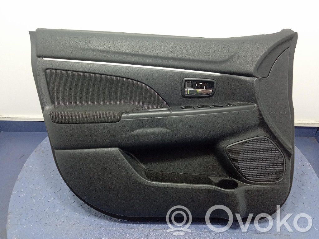 Mitsubishi ASX Boczki / Tapicerka drzwi / Komplet 
