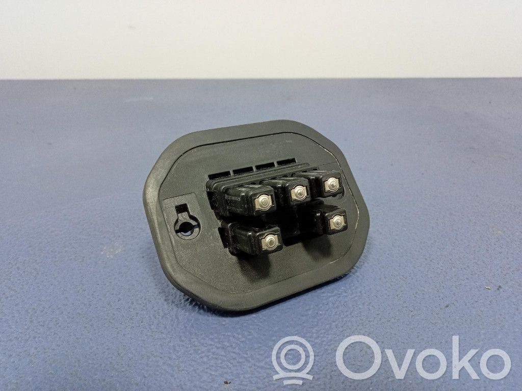 Opel Vivaro Otros interruptores/perillas/selectores 