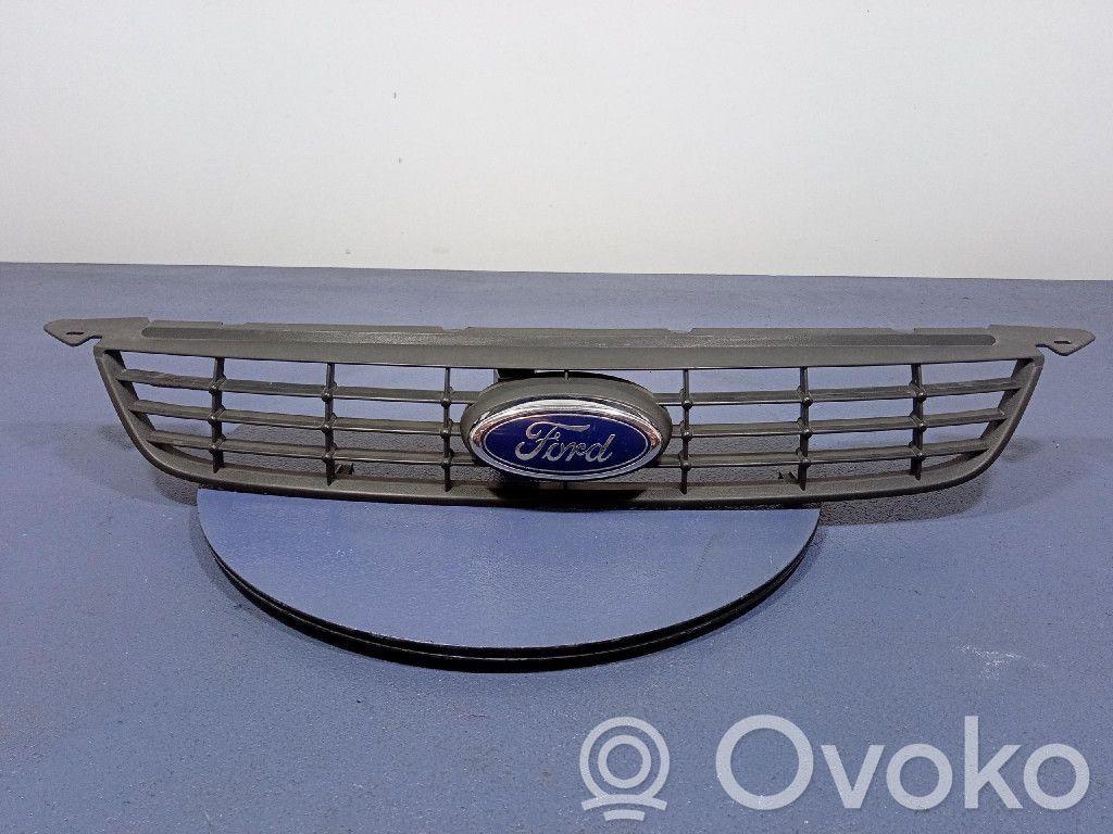 Ford Focus C-MAX Front grill 