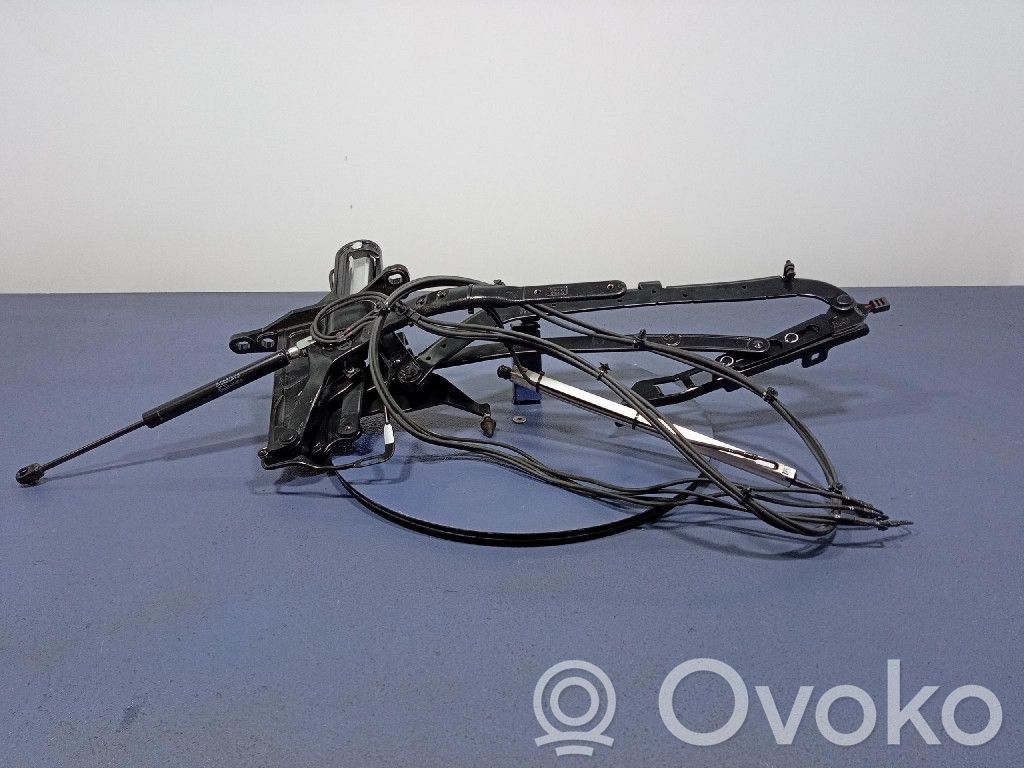 Dach   E11A402272,E11A402272