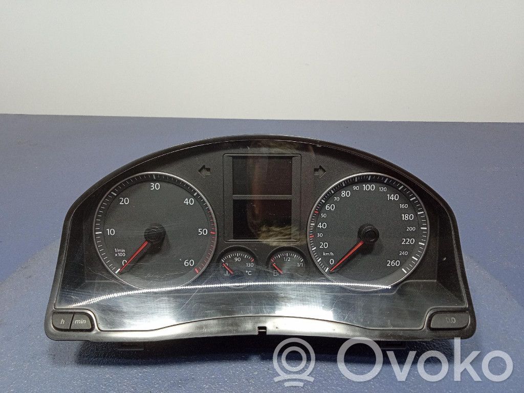 Volkswagen Golf IV Nopeusmittari (mittaristo) 