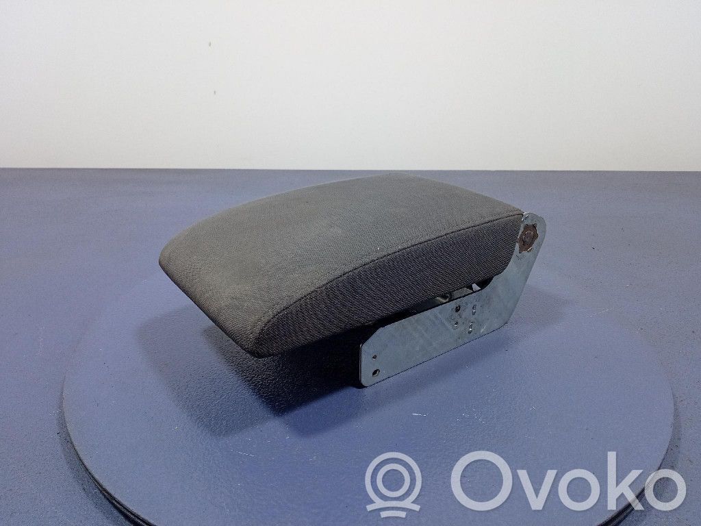 Volkswagen Golf Plus Armrest 