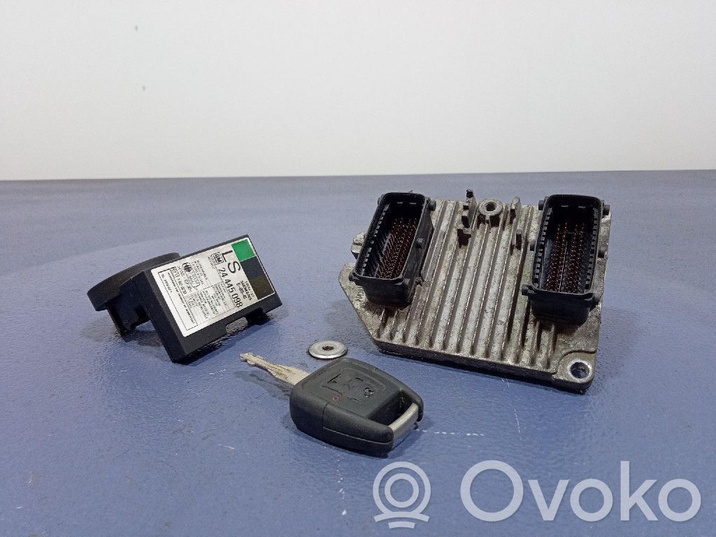 Opel Zafira A Engine control unit/module ECU 