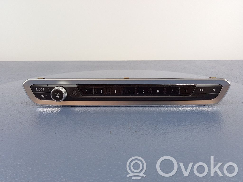 BMW X5 G05 Head unit multimedia control 
