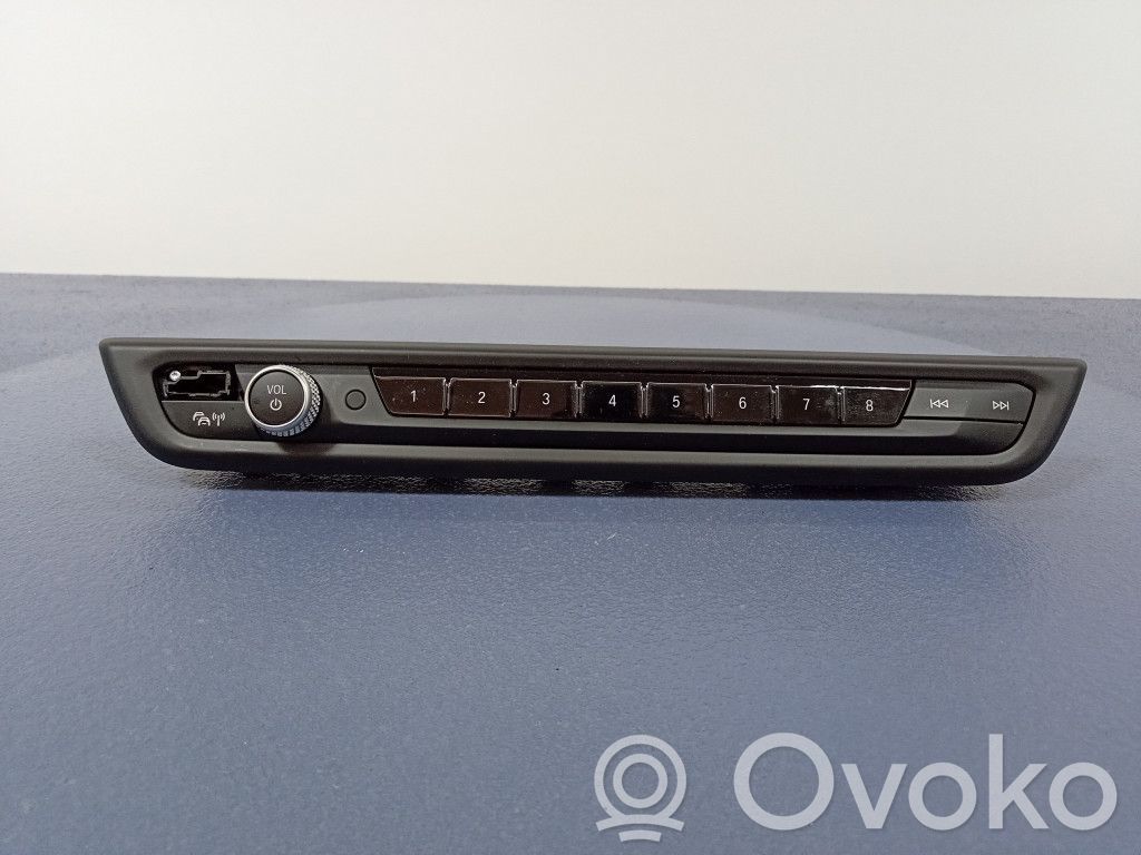 BMW 1 F40 Head unit multimedia control 