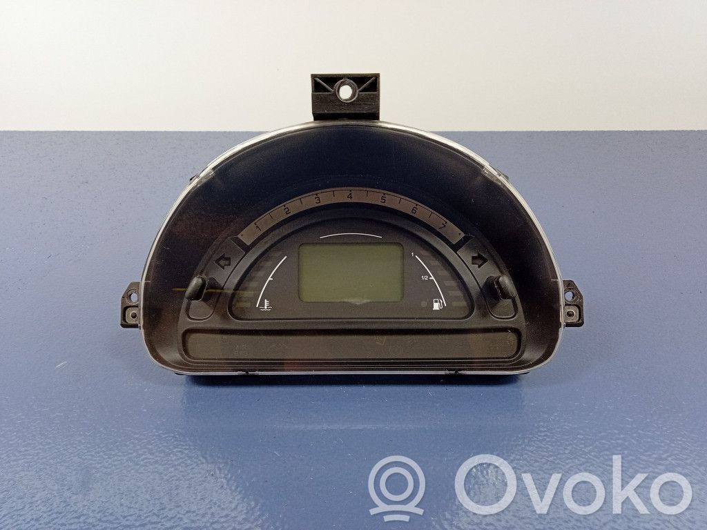 Citroen C3 Speedometer (instrument cluster) 