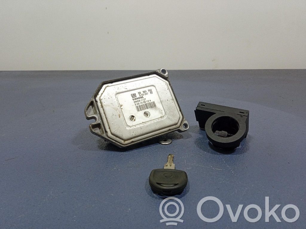Opel Zafira A Engine control unit/module ECU 