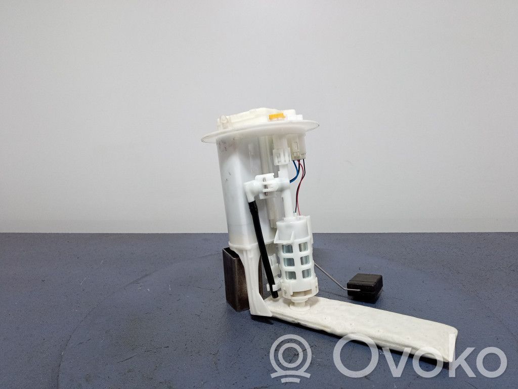 Toyota Yaris Pompe à carburant 