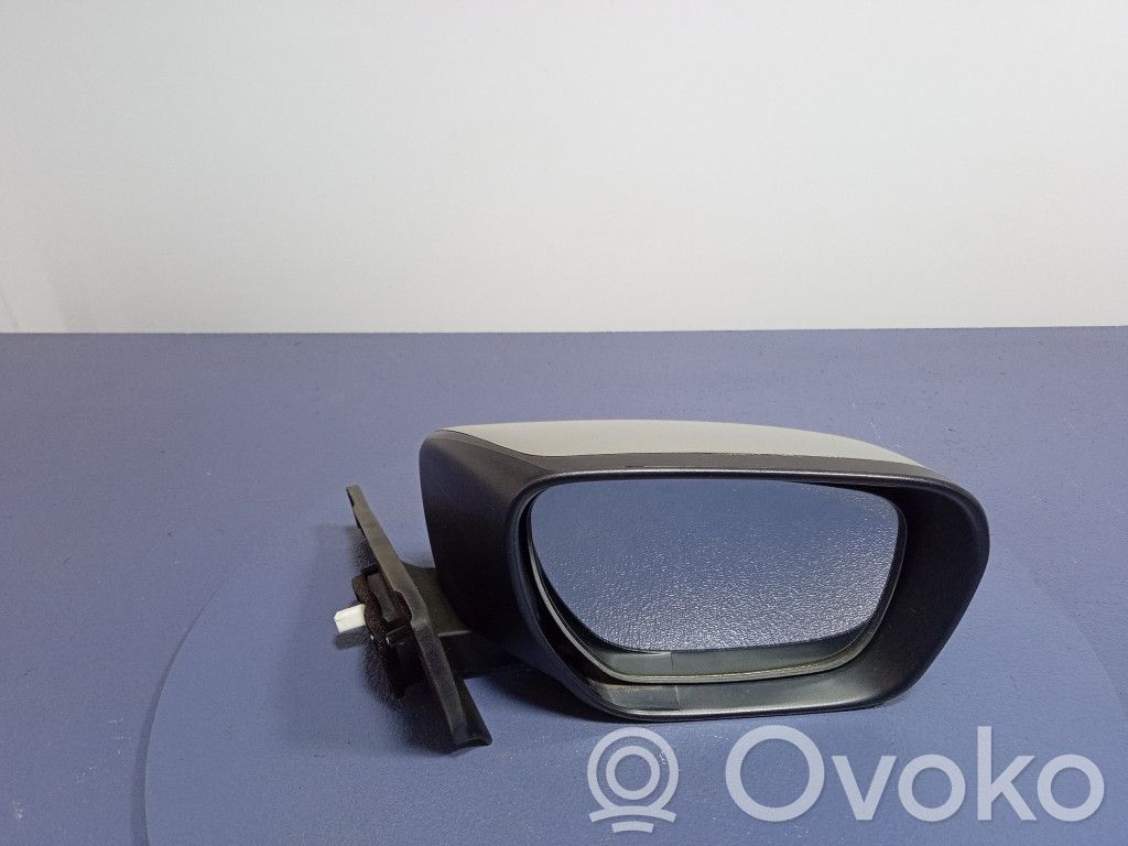 Front door electric wing mirror
