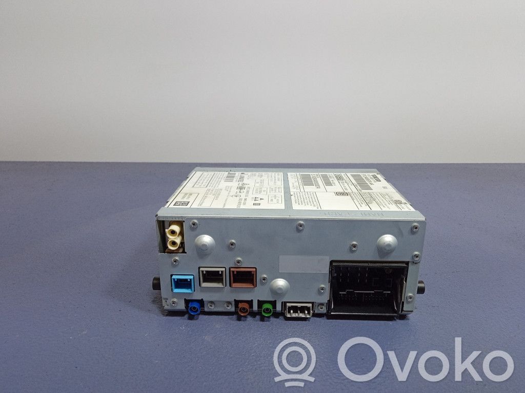 Volvo V40 Radio/CD/DVD/GPS head unit 