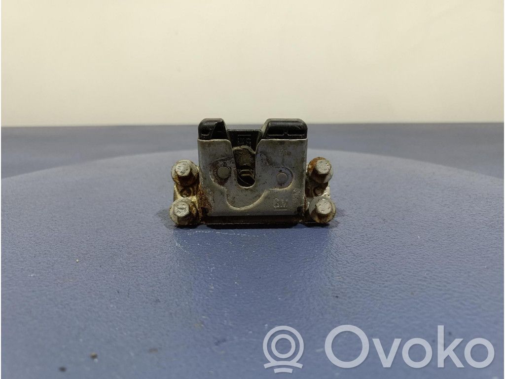 Opel Vivaro Cierre/cerradura/bombín del maletero/compartimento de carga