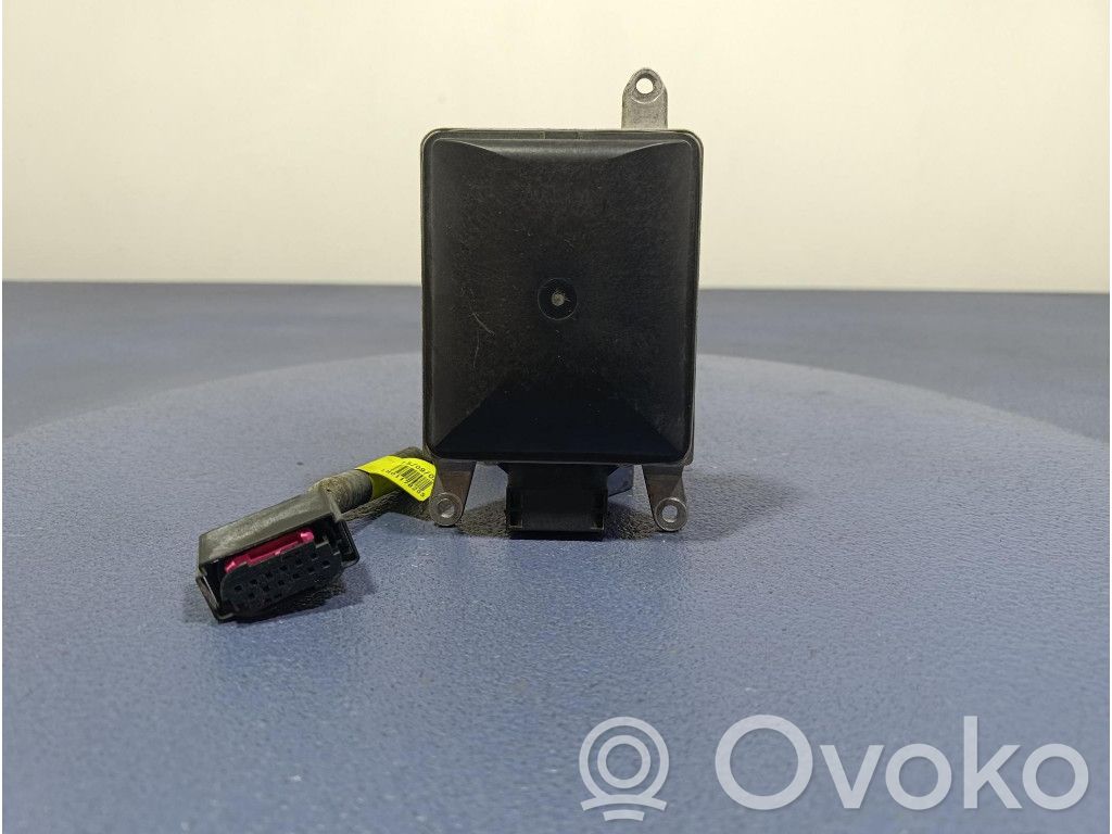 KIA Sorento Distronic sensors - adaptīvās kruīza kontroles sensors 