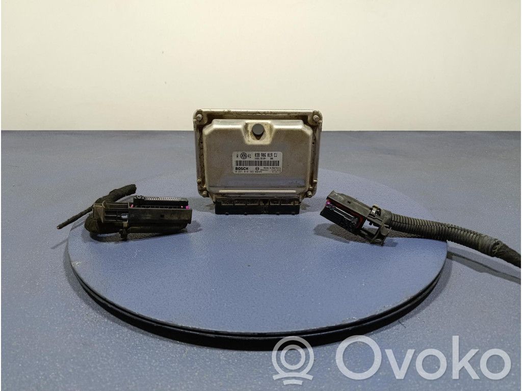 Volkswagen Bora Centralina/modulo motore ECU 