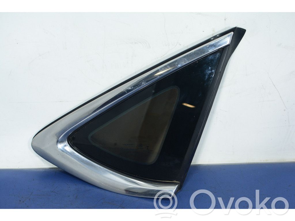 Rear side window
