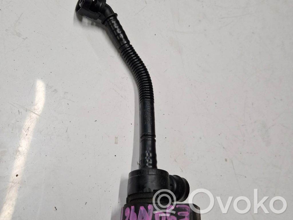 Polttoainesäiliön venttiili   7512581