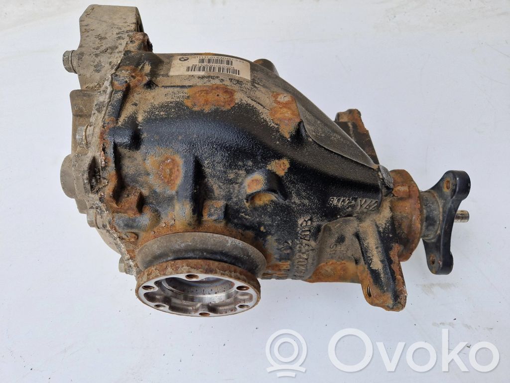 Rear differential   7611131