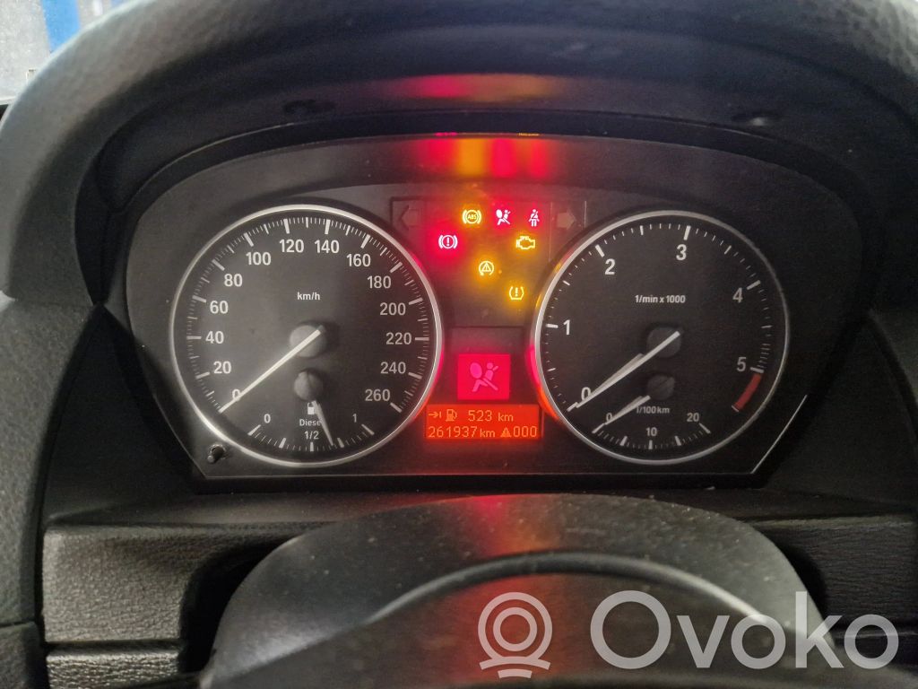 BMW X1 E84 Speedometer (instrument cluster) 