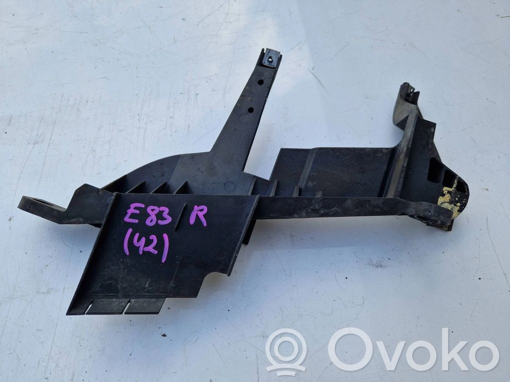 Headlight/headlamp mounting bracket   1301073025