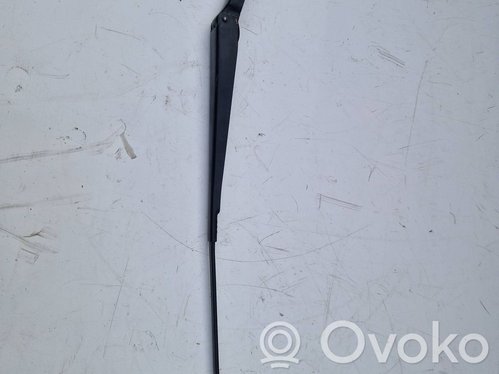 Front wiper blade arm   7051668