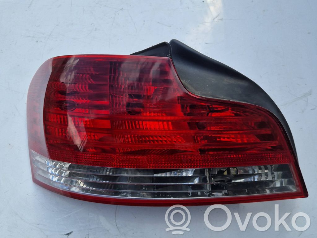 Rear/tail lights   7285641