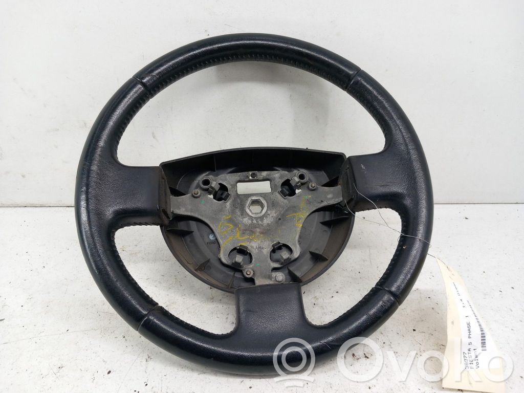 Ford Fiesta Ohjauspyörä 