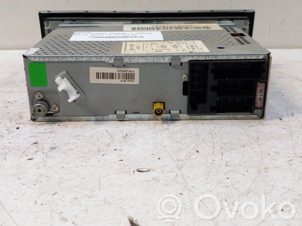 Audi A4 S4 B6 8E 8H Unitate principală radio/CD/DVD/GPS 