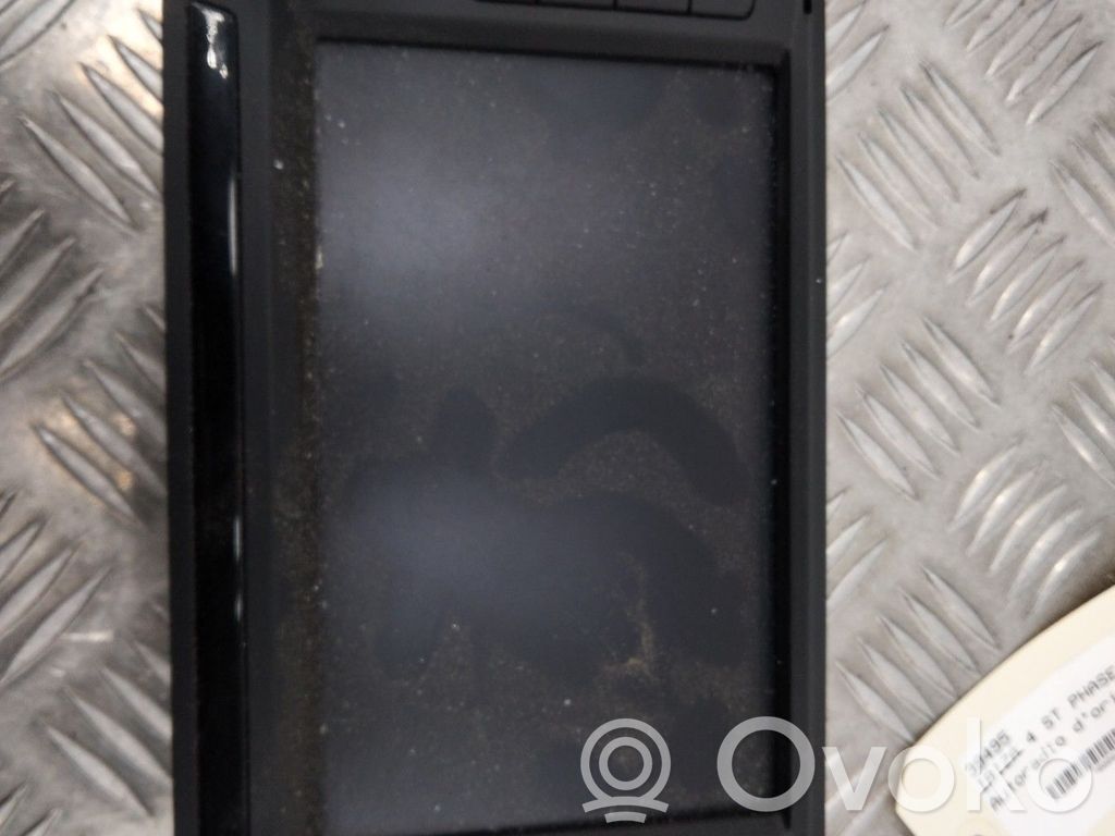 Seat Ibiza IV (6J,6P) Radio/CD/DVD/GPS head unit 