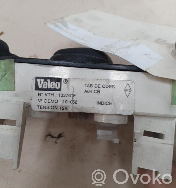 Renault Master II Climate control unit 