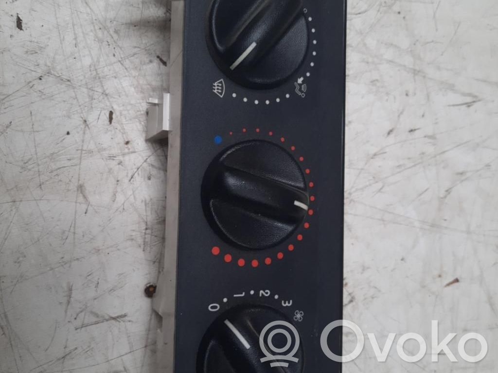 Renault Kangoo I Climate control unit 