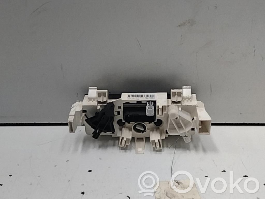 Citroen C3 Climate control unit 