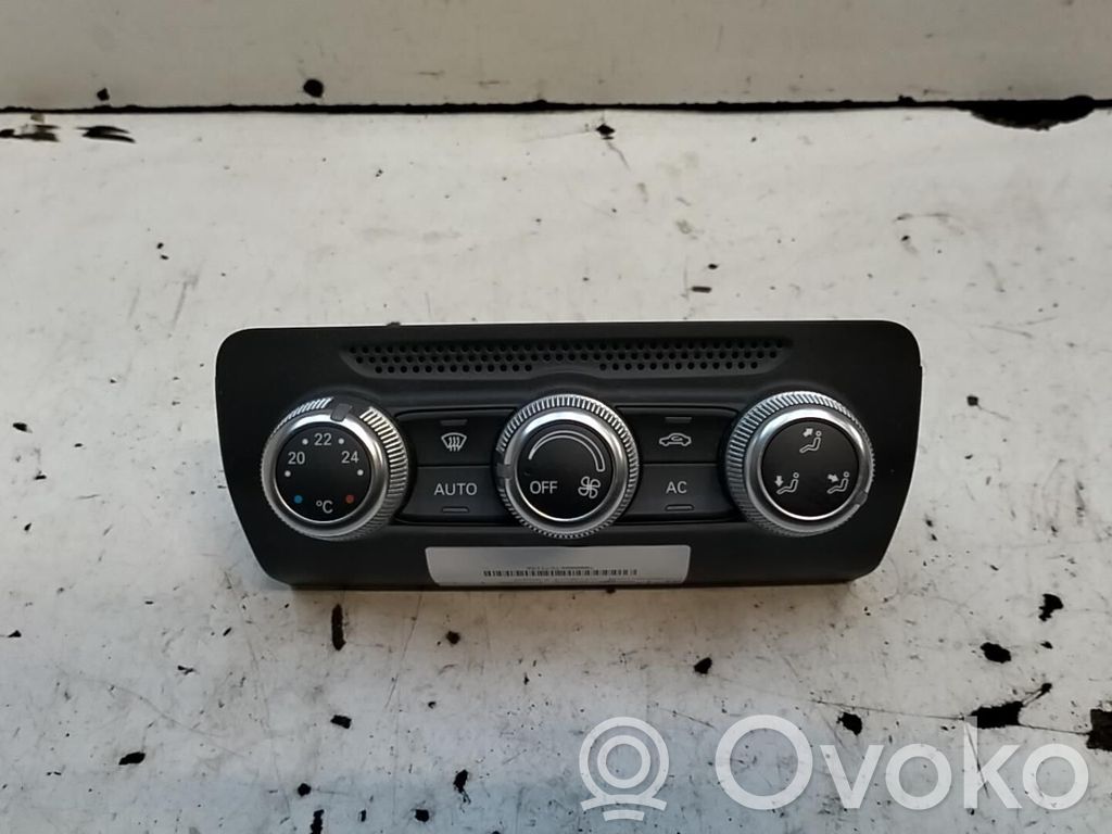 Audi A1 Climate control unit 