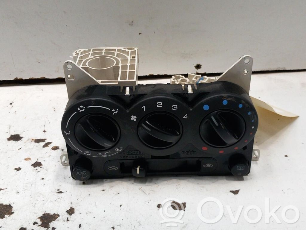 Suzuki Ignis Climate control unit 